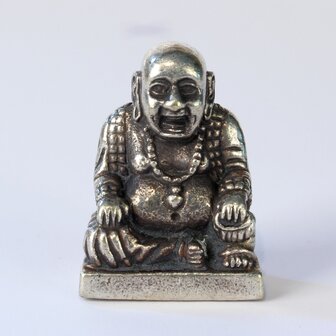 Pendant Hotei sitting 2 cm