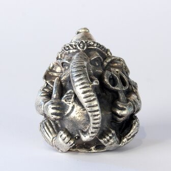 Ganesha round 2.5 cm