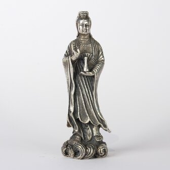 Kwan yin standing 6.7 cm