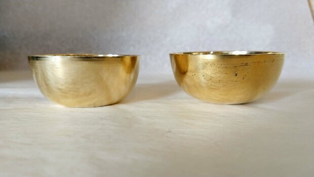 Zen Singing Bowl flat bottom (diameter ±7.5 cm)
